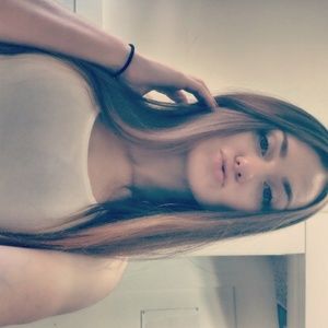 Meet your Posher, Toni